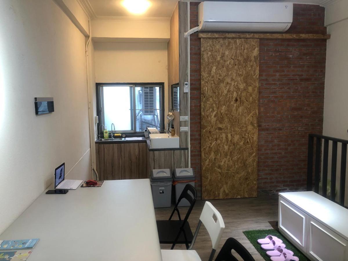 טאינאן Simple Walk Guest House 小公寓 מראה חיצוני תמונה